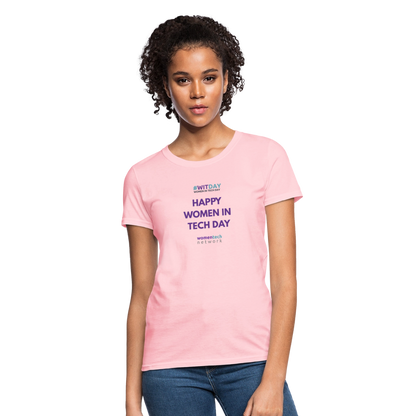 Women's Relaxed Fit T-Shirt - pink