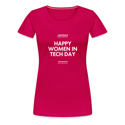 Women's Relaxed Fit T-Shirt - dark pink